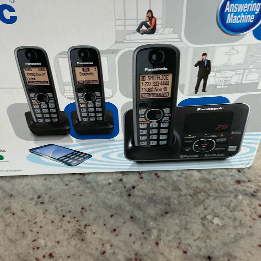 Panasonic KX-TG7623 home phone system